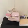 Bolsa de Ombro para Viagem Transfronteiriça Feminina 2026 Nova Primavera de Alto Valor Retrô Bolsa de Ombro Bolsa Transversal de Grande Capacidade