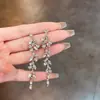 Pendientes de Espiga de Trigo con Borla Larga y Diamantes Completos para Mujer, Temperamento Retro, Lujo Ligero, Sensación de Alta Gama, Exagerados, Estilo Popular, Joyería para Orejas Mujer