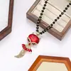 Colar Retro Gota d'Água de Safira Feminino Corrente de Suéter Cravejada de Diamantes Acessórios de Vestuário de Luxo Outono e Inverno Longo Nicho Pingente