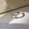Anillo de Ola Irregular en Forma de V para Mujer, Diseño de Nicho Minimalista y Discreto, Anillo Abierto Sencillo y de Lujo Ligero para Dedo Índice