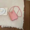 Bolsa Pequena Super Quente de Verão Feminina Versátil 2026 Nova Simples de Ombro Único Transversal Comércio Exterior Atacado Bolsa para Celular