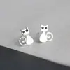 Brincos pequenos de prata 925 esterlina estilo coreano, fofos e únicos para mulheres, simples e criativos, com um design estiloso e versátil, perfeitos para estudantes