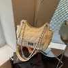 2026 Nuevo Bolso de Hombro Cruzado Versátil de Alta Gama Estilo Coreano Nicho para Mujer, Cadena con Patrón de Diamantes Moda para Viajes al Trabajo Bolso Bajo el Brazo