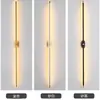 Luz frontal de espejo moderna minimalista para tocador, luz para armario de espejo de baño, aplique de pared lineal de color dorado