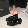 Zapatos Mary Jane Forrados de Piel de Camelia para Mujer, Nuevo Estilo Invierno 2026, Planos Cuadrados Pequeños Inspirados en Chanel, Zapatos Cálidos de Algodón Polar