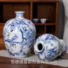 Jarrón de Cerámica Azul y Blanco con Pintura Dorada de Uvas de Jingdezhen, Florero de Cerámica Estilo Chino Nuevo, Decoración para Arreglo Floral de Sala de Estar, Venta al por Mayor