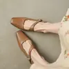 ¡Agradable en los pies! Nuevos Zapatos de Mujer de Cuero de Vaca de una Sola Capa 2025 con Sentido del Diseño y Tacón Bajo Cómodo Punta Cuadrada Pequeña