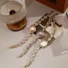 Relógio Transfronteiriço Popular de Calcedônia Cravejado com Diamantes para Mulheres, Luxo Leve, Sensação de Alto Padrão, Relógio Redondo de Quartzo, Relógio de Pulseira Compacto, Atacado de Comércio Exterior