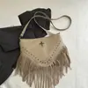 Bolsa Grande Retrô Europeia e Americana com Rebites para Mulheres, Nova Moda Bolsa de Ombro para o Dia a Dia com Franjas, Bolsa Transversal de Ombro Único de Grande Capacidade, Tendência