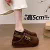 Sapatos Birkenstock que aumentam a altura 5cm dois usos femininos 2026 outono novo retrô slip-on sola macia versátil moderno sapatos de salto único