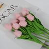 Flores de Tulipa Artificiais Baishun Transfronteiriças, Adereços de Flores Artificiais, Material Plástico, Decoração de Casamento, Fábrica de Adereços de Buquê para Sala de Estar
