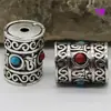 Fornecido Diretamente pelo Fabricante, Contas Cilíndricas com Inlay do Mantra de Seis Palavras em Liga de Prata do Tibete Acessórios para Colares DIY Atacado
