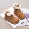 Botas de nieve de invierno para niñas, estilo nuevo, forradas de felpa y engrosadas para abrigar, botines para niños, suela suave, zapatos de algodón antideslizantes para niños mayores