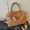 Bolso Boston de Mano Simple de Gama Alta para Mujer 2026 Nuevo Estilo Bolso de Hombro Único para Viajes Diarios Bolso Cruzado Versátil de Gran Capacidad