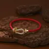 Pulseira de Couro com Pingente de Ferradura Micro-Incrustada de Zircônia para Mulheres, com Design Sofisticado, Acessório de Mão Moderno e Elegante, Acessório Versátil de Alta Qualidade