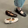 Sapatos Mary Jane super macios de pele de ovelha com aumento de altura, coleção outono 2026, salto plataforma, salto médio, bico redondo, couro genuíno completo, sapato feminino com fivela de tira única
