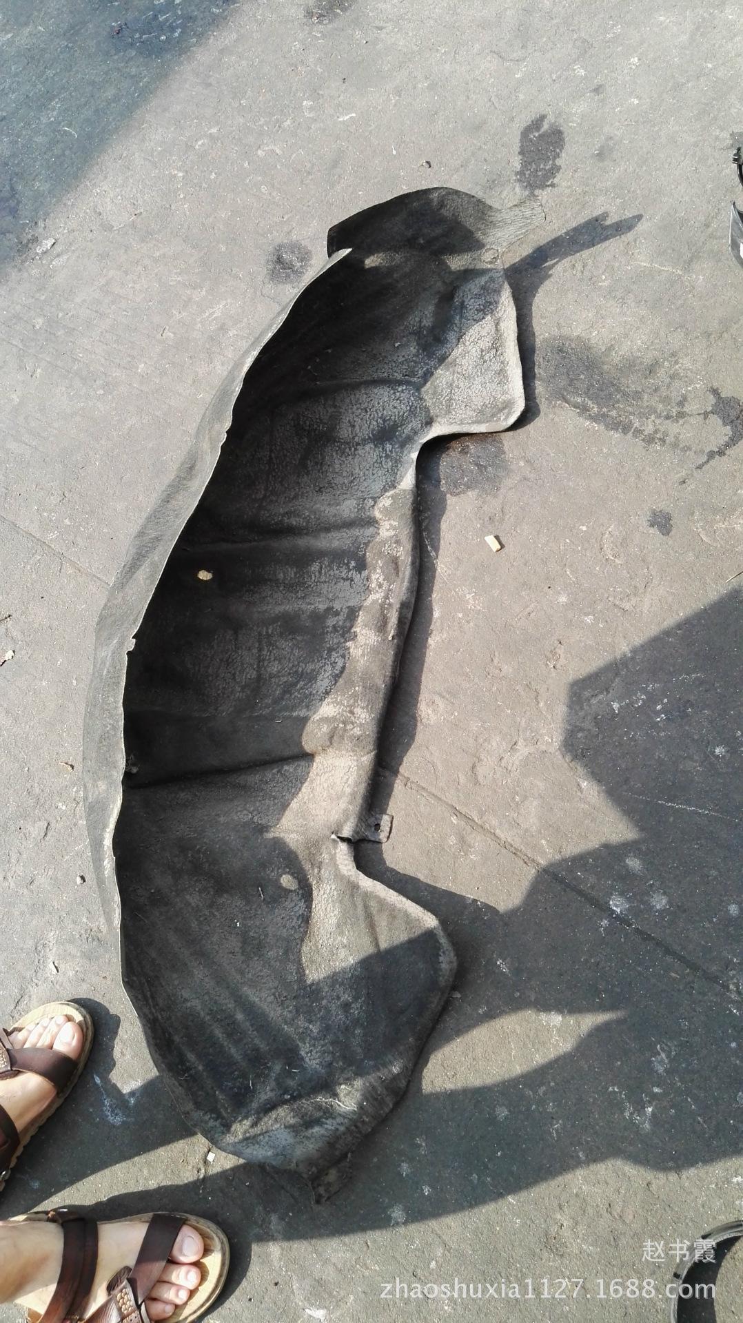 2010年款奔驰唯雅诺636右后轮内衬2