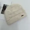 Gorro de punto con volantes estilo japonés para mujer, versátil para otoño, hace que la cara se vea más pequeña, cálido y acogedor