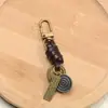 Chaveiro feito à mão de fábrica fivela de porta acessórios corda de couro versátil retrô acessórios de pingente semiacabados para DIY