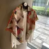 Bufanda Ligera Estampada de Lunares Retro Bufanda Cuadrada con Tacto de Algodón Chal Protector Solar Pañuelo para la Cabeza Bufanda para la Cintura Bufanda de Seda