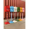 Buzón Decorativo para Patio Buzón Letrero de Hierro Estilo Europeo Caja para Periódicos Adornos Accesorios para Fotografía De Pie Estilo Retro Industrial