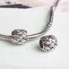 Suministro transfronterizo Huiyue personalizado DIY geométrico de agujero grande para joyería, accesorios de cuentas, fábrica, venta al por mayor