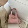 Bolso de Mano y Bolso Cruzado de Gama Alta de Nicho para Mujer, Nuevo Estilo Coreano 2026, Colgante Lindo, Bolso Versátil y de Moda para el Día a Día