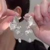 "Mariposa Morada de Hilo Plateado" Pendientes de Mariposa Tridimensionales de Alta Gama, Lujosos y Dinámicos con un Diseño de Borla Larga tipo Hada