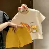 Conjunto de Verano para Niños Lindo con Tema de Estrellas de Manga Corta Estilo Nuevo para Niños y Niñas Moda Estampado de Dibujos Animados Camiseta y Pantalones