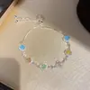 Pulsera de Flor con Perlas de Cristal Ajustable Lujo Ligero Moda de Gama Alta Banda para la Mano Simple Versátil Joyería de Mano para Mujeres