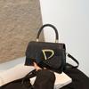 Moda Lujo Ligero 2025 Nuevo Estilo Estilo Occidental Estilo Coreano Popular Retro Casual Color Sólido Portátil Hombro Cruzado Pequeño Cuadrado Bolso