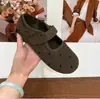 Sapatos Birkenstock feios fofos de sola grossa para mulheres, mocassins, estilo retrô outono 2026, bico redondo, velcro, Mary Janes, sapatilhas