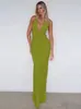 Vestido longo sexy slim-fit de verão 2026, estilo europeu e americano, cor sólida, sem costas, gola halter, sem mangas, com amarração, decote V profundo