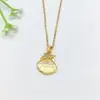 Collar de Acero Inoxidable para Mujer Joyería de Nicho Versátil Colgante de Cobre Cadena Elegante para Clavícula Joyería Cadena de Lujo Ligero