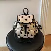 Mochila de Bolinhas Feminina 2026 Nova Moda de Verão Versátil Tendência para o Trabalho Passeio Estudante Universitário