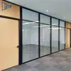 Muro Cortina de Oficina con Vidrio Doble Templado y Lamas, Marco de Aleación de Aluminio, Paneles de Lamas Ajustables, Hecho a Medida, Instalación Gratuita en Sitio