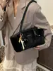 Bolsos Retro, Gran Capacidad, Bolsos de Mujer Más Vendidos, Versátiles para el Trabajo, de Hombro y Axila, Bolsos Tote de Mano Casuales a la Moda