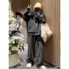 Conjunto de Dos Piezas de Sudadera con Capucha de Felpa Casual y Pantalones de Pierna Ancha para Mujer 2025 Invierno Nuevo Traje Suelto de Terciopelo Engrosado