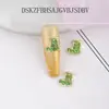 Joyería para uñas navideña transfronteriza celebridad de internet aleación calcetines de Navidad sombrero de Navidad alce taladro de uñas joyería al por mayor