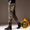 Pantalones de Trabajo Trendy Estilo Retro Americano para Hombre Primavera y Otoño 2025 Corte Delgado Parches Pantalones Jogger Bloques de Color Pantalones de Trabajo Duraderos