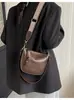 Casual Color Puro Mujer 2025 Nueva Moda Retro Gran Capacidad Otoño Casual Correa Ancha de Hombro Un Solo Hombro Cruzado Bolso de Mujer