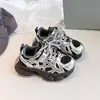 Zapatillas transpirables de malla para niños, zapatillas deportivas de moda, zapatillas de papá elegantes, zapatos de primavera y verano para niñas, zapatos versátiles para niños mayores