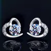 Pendientes de Plata de Ley con Cierre de Mariposa, Forma de Corazón de Melocotón, Diamantes Super Brillantes, Pendientes Conmovedores 'Escuchando el Amor', Pendientes Hermosos de Circonita con Forma de Corazón Simétrico