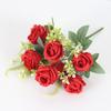 Paquete de flores artificiales de 7 cabezas de estilo europeo con forma de rosa dulce, con mango pequeño, para decoración de exteriores, para el hogar, hotel, caja de flores falsas, arreglo floral al por mayor