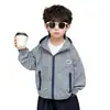 Chaqueta Elegante para Niños Primavera y Otoño 2026 Nueva Estilo Coreano Chaqueta con Capucha para Niño Pequeño Ropa Infantil Atuendo de Primavera