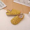 Sandalias Birkenstock Nuevas de Verano 2026 para Niñas Suela Suave Antideslizantes Zuecos de Punta Cerrada Zapatos de Bebé Suela Suave Zapatos para Niños Pequeños