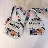 Venta al por mayor de bolsos pequeños para mujer, nuevos bolsos cuadrados pequeños con estampado de dibujos animados a la moda, bolso bandolera informal que combina con todo.