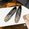 Zapatos de Mujer con Hebilla Cuadrada y Tacón Grueso Estilo Nuevo Primavera 2024 Zapatos de Mujer en Charol Gris Elefante Tacones Altos Versátiles con Punta Cuadrada y Apertura Baja