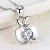 Joyería Minimalista de Moda con Circonita al por Mayor Collar Coreano de Moda de Cuatro Hojas para Mujer Colgante de Manzana Colgante Único Cadena para Clavícula de Copo de Nieve