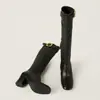 Botas Elásticas Fashion de Cano Alto Botas de Cavaleiro Retrô Estilo Britânico Salto Bloco Salto Alto Botas Longas que Aumentam a Altura Botas Longas com Fivela de Cinto